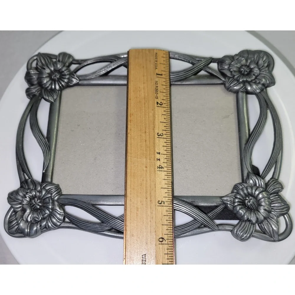 Floral Picture Frame 4x6 Art Nouveau Pewter Silver Tone Vintage